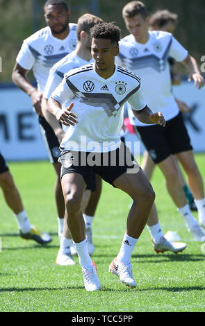 Venlo, Niederlande. 07 Juni, 2019. Thilo Kehrer (Deutschland). GES/Fußball/Training der Deutschen Nationalmannschaft in Venlo, 07.06.2019 Fußball: Praxis der Deutschen Nationalmannschaft in Venlo, Niederlande, 7. Juni 2019 | Verwendung weltweit Stockfoto