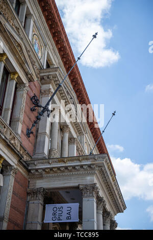 Berlin, Deutschland. 07 Juni, 2019. Das Gebäude des Museums Martin-Gropius-Bau bei sonnigem Wetter. Credit: Lisa Ducret/dpa/Alamy leben Nachrichten Stockfoto