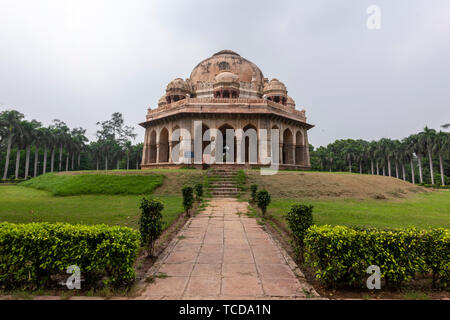 Das Grab von Mohammed Schah Mubarak Khan - Ka-Gumbaz, Lodi Gardens, New Delhi, Indien. Stockfoto