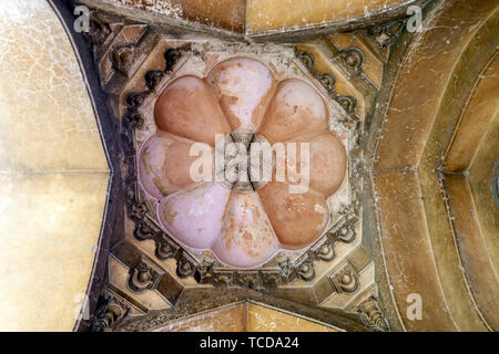 Detail des Grabes von Mohammed Schah Mubarak Khan - Ka-Gumbaz, Lodi Gardens, New Delhi, Indien. Stockfoto