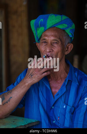 Portrait von Pao Stamm Mann im Shan Staat Myanmar Stockfoto