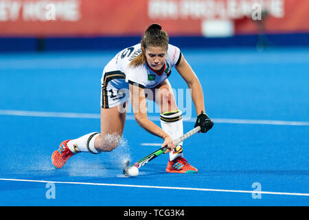 London, Großbritannien. 07 Jun, 2019. Nina Notman (GER) in Aktion während der Fih-Pro League Match zwischen England vs Deutschland (Männer) an Lea Valley Hockey und Tennis Center am Freitag, Juni 07, 2019 in London, England. (Nur redaktionelle Nutzung, eine Lizenz für die gewerbliche Nutzung erforderlich. Keine Verwendung in Wetten, Spiele oder einer einzelnen Verein/Liga/player Publikationen. Credit: Taka Wu/Alamy leben Nachrichten Stockfoto