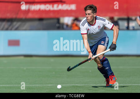 Eindhoven, Niederlande. 02 Juni, 2019. EINDHOVEN, 02-06-2019, Hockey Pro League 2019 Männer. Veranstaltungsort: HC Oranje-Rood. Tom Sorsby während des Spiels Niederlande gegen Großbritannien. Credit: Pro Schüsse/Alamy leben Nachrichten Stockfoto