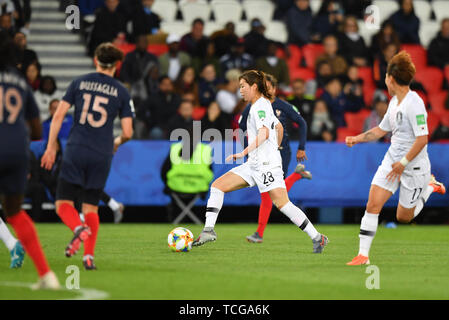 Paris, Frankreich. 07 Juni, 2019. Chaerim Kang (Südkorea) (23) mit Ball im Angriff, 07.06.2019, Paris (Frankreich), Fußball, Wm 2019 die FIFA Frauen, Eröffnungsspiel, Frankreich - Südkorea, FIFA-Bestimmungen verbieten die Verwendung von Fotografien als BILDSEQUENZEN UND/ODER QUASI-VIDEO. | Verwendung der weltweiten Kredit: dpa Picture alliance/Alamy leben Nachrichten Stockfoto