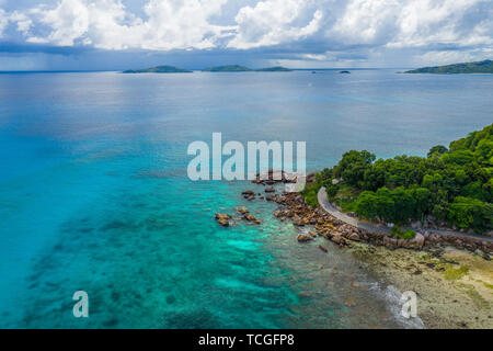 Luftbild: Anse, La Digue, Seychellen Stockfoto