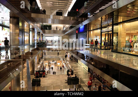 Innenansicht von Hudson Yards Einkaufszentrum. Midtown Manhattan, New York City, USA. Stockfoto