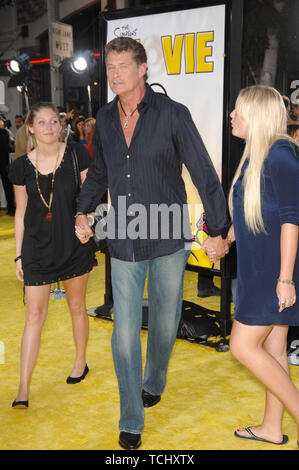 LOS ANGELES, Ca. Juli 25, 2007: David Hasslhoff mit Töchtern Hayley Hasselhoff & Taylor Hasselhoff bei der Weltpremiere der Simpsons Film. © 2007 Paul Smith/Featureflash Stockfoto