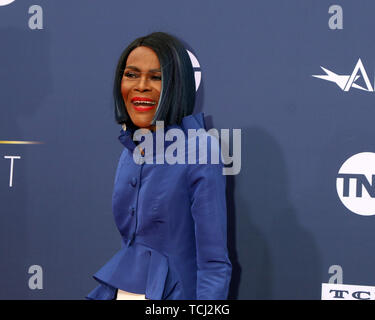 Juni 6, 2019 - Los Angeles, CA, USA - LOS ANGELES - Jun 6: Cicely Tyson am AFI ehrt Denzel Washington auf der Dolby Theater am 6. Juni 2019 in Los Angeles, CA (Credit Bild: © Kay Blake/ZUMA Draht) Stockfoto