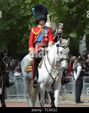 Prinz William Herzog von Cambridge an theTrooping die Farbe, Queens Geburtstag Parade London England Stockfoto