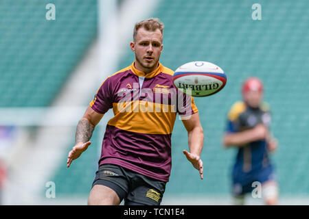 London, Großbritannien. 08 Jun 2019. Leicestershire's Charlie Neale in Aktion während Bill Beaumont County Championship Division 2 Final: Surrey v Leicestershire in Twickenham Stadion am Samstag, den 08. Juni 2019. LONDON England. (Nur redaktionelle Nutzung, eine Lizenz für die gewerbliche Nutzung erforderlich. Keine Verwendung in Wetten, Spiele oder einer einzelnen Verein/Liga/player Publikationen.) Credit: Taka G Wu/Alamy leben Nachrichten Stockfoto