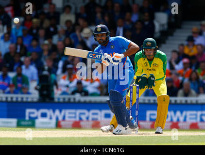 London, Großbritannien. 9. Juni, 2019. Rohit Sharma aus Indien während ICC Cricket World Cup zwischen Indien und Australien am Oval Stadium am 09. Juni 2019 in London, England. Credit: Aktion Foto Sport/Alamy leben Nachrichten Stockfoto