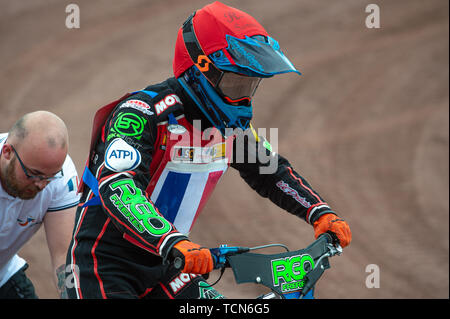 Glasgow, Schottland, Großbritannien. 08 Juni, 2019. Dimitri Bergé während der FIM Speedway Grand Prix WM - Qualifikation Runde 1 an der Peugeot Parramatta Stadion, Glasgow am Samstag, den 8. Juni 2019. (Credit: Ian Charles | MI Nachrichten) Credit: MI Nachrichten & Sport/Alamy leben Nachrichten Stockfoto