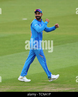 LONDON, ENGLAND. 09. JUNI 2019: Kapitän Virat Kohli von Indien feiert Indien gewinnen das Spiel während der ICC Cricket World Cup Match zwischen Indien und Australien, Am Kia Oval, London. Quelle: European Sports Fotografische Agentur/Alamy leben Nachrichten Stockfoto