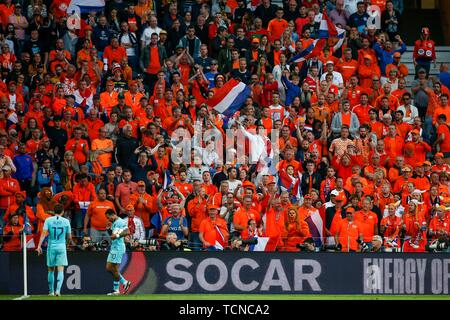 Porto, Portugal. 09 Juni, 2019. Niederlande Fans während der UEFA Nationen Liga Finale zwischen Portugal und den Niederlanden im Estadio do Dragao am 09. Juni 2019 in Porto, Portugal. (Foto von Daniel Chesterton/phcimages.com) Credit: PHC Images/Alamy leben Nachrichten Stockfoto