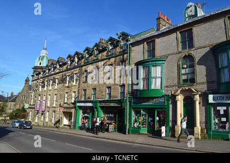 Buxton Zentrum, Geschäfte, Museum und Kunstgalerie, Derbyshire, Großbritannien Stockfoto