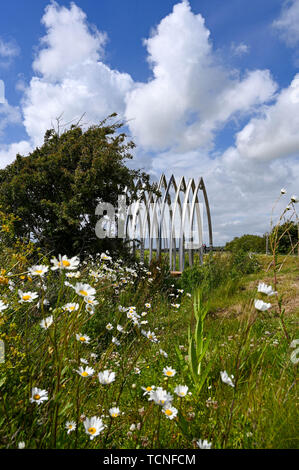 Memorial Artwork von den elf Opfern des Shoreham Airshow disaster von Sussex Künstler Jane Fordham und David Parfitt UK gewidmet Stockfoto