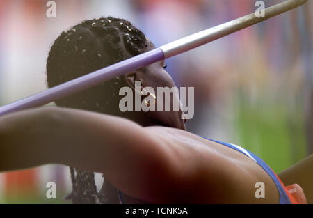 Stade de France Saint Denis bei Paris 30.8.2003, IX Leichtathletik WM ---- Osleidys MenŽndez (CUB), Speerwurf Stockfoto