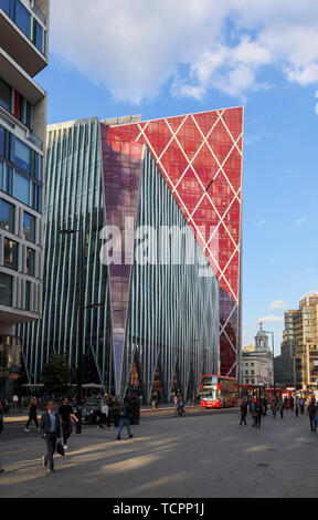 Nova, ein auffallend modernes hohes Gebäude von Morpheus London, eine gemischte Verwendung Entwicklung in Belgravia, Victoria, Westminster London SW1, UK Stockfoto