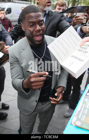 Kevin Hart und Eric Stonestreet bei Global Radio anreisen, geheime ihres neuen Films zu fördern Leben der Haustiere 2'-London mit: Kevin Hart Wo: London, Großbritannien Wann: 08. Mai 2019 Credit: WENN.com Stockfoto