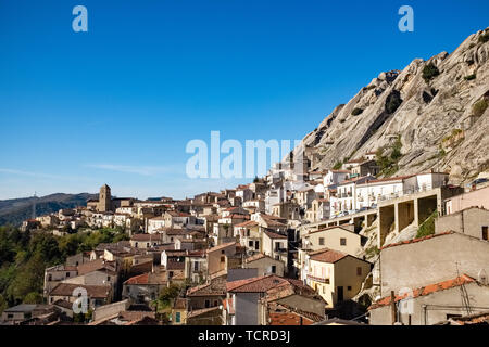 Alte Dorf Pietrapertosa. Dolomiten der Basilikata lukanischen Berge genannt. Region Basilicata, Italien Stockfoto