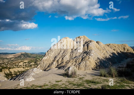 Badlands calanchi genannt. Landschaft der Region Basilicata. Der Provinz Matera, Italien Stockfoto