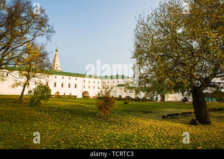 Der Goldene Ring ist berühmt vor allem in der Stadt Suzdar, einer orthodoxen Schrein, insbesondere für die Erhaltung der ältesten ländlichen hölzerne Kapelle in Russland. Stockfoto
