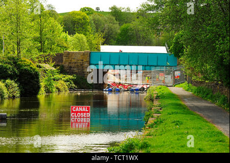 Leeds Liverpool canal geschlossen in Burnley für Reparatur- und Wartungsarbeiten Stockfoto