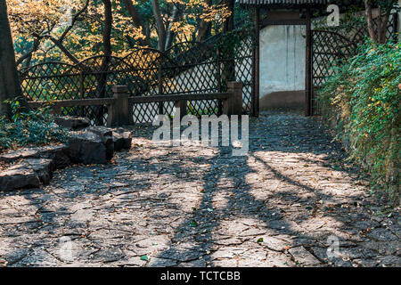 Sonnenschein in Suzhou Garten Stockfoto