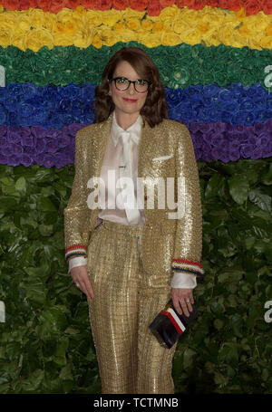 New York, USA. 09 Juni, 2019. Tina Fey nimmt an der 73. jährlichen Tony Awards in der Radio City Music Hall am 09 Juni, 2019 in New York City. Credit: MediaPunch Inc/Alamy leben Nachrichten Stockfoto