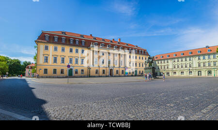 WEIMAR, Deutschland - ca. Juli 2019: Fuerstenhaus Palast von Weimar in Thüringen, Deutschland Stockfoto