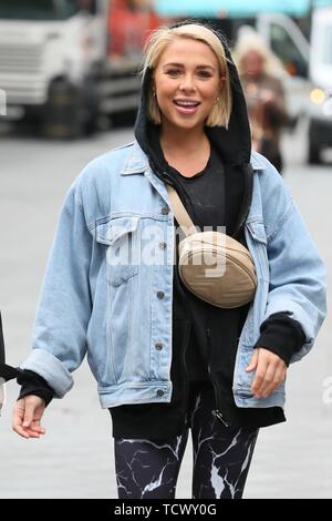 Gabi Allen kommen bei Global Studios für Radio Interviews mit: Gabi Allen Wo: London, Großbritannien Wann: 10. Mai 2019 Credit: Michael Wright/WENN.com Stockfoto