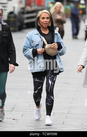 Gabi Allen kommen bei Global Studios für Radio Interviews mit: Gabi Allen Wo: London, Großbritannien Wann: 10. Mai 2019 Credit: Michael Wright/WENN.com Stockfoto