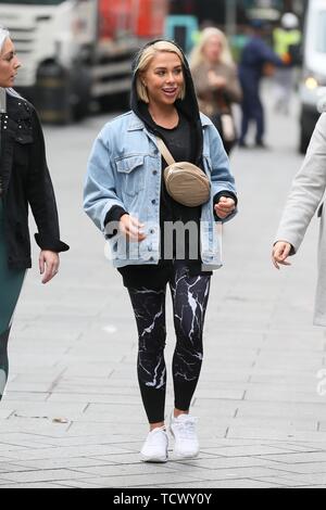 Gabi Allen kommen bei Global Studios für Radio Interviews mit: Gabi Allen Wo: London, Großbritannien Wann: 10. Mai 2019 Credit: Michael Wright/WENN.com Stockfoto
