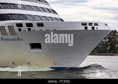 Tallink Romantika segeln Weg von Stockholm, Schweden Stockfoto
