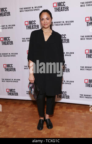 Öffnung Nacht des Blocks an der Robert W. Wilson MCC Theater Platz - Ankünfte. Mit: Karen Olivo Wo: New York, New York, United States Wenn: 10. Mai 2019 Credit: Joseph Marzullo/WENN.com Stockfoto