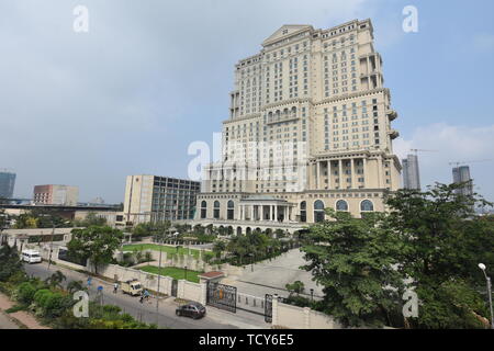 Kolkata, Indien. 10 Juni, 2019. ITC Royal Bengal. Einen Tag vor der Eröffnung des neuen 133 Meter Höhe Hotel mit 456 Zimmern im ITC Sonar und ITC Royal B Stockfoto