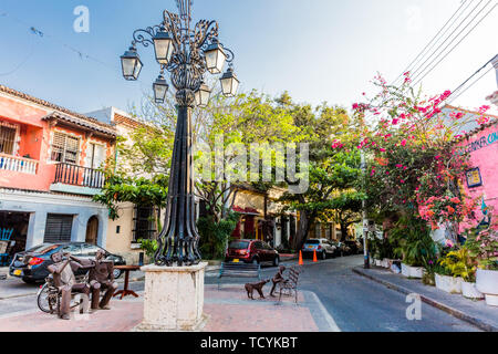 Cartagena, Kolumbien - 9. März 2017: Bunte Straßen von Getsemani Bereich von Cartagena de Indias Bolivar in Kolumbien Südamerika Stockfoto