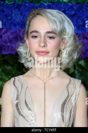 Juni 9, 2019 - New York City, New York, US-Schauspieler SOPHIA ANNE CARUSO besucht die 73. jährliche Tony Awards in der Radio City Music Hall statt. (Bild: © Nancy Kaszerman/ZUMA Draht) Stockfoto