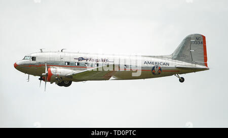 Smyrna, TN, USA. 08 Juni, 2019. Der Geist der Detroit DC-3 während der Großen Tennessee Air Show, in Smyrna, TN. Obligatorische Credit: Kevin Langley/Sport Süd Media/CSM/Alamy leben Nachrichten Stockfoto