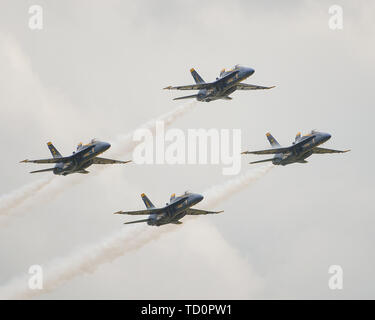 Smyrna, TN, USA. 08 Juni, 2019. Die US Navy Blue Angels durchführen während des Großen Tennessee Air Show, in Smyrna, TN. Obligatorische Credit: Kevin Langley/Sport Süd Media/CSM/Alamy leben Nachrichten Stockfoto