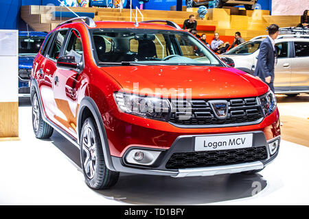 Genf, Schweiz, 06. März 2019: DACIA LOGAN MCV Stepway am Genfer Autosalon, Automobile Dacia stand, Rumänische Automobilhersteller Stockfoto