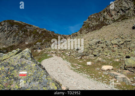 Eine GR Fußweg. In den französischen Pyrenäen Stockfoto