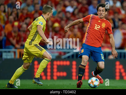 MADRID, Spanien - 10. Juni: oyarzabal (R) der Spainncompetes für die Kugel mit Ludwig Augustinsson Schweden während der UEFA EURO 2020 qualifier Match zwischen Schweden und Spanien in Santiago Bernabeu am 10. Juni 2019 in Madrid, Spanien. (Foto von David Aliaga/MB Medien) Stockfoto