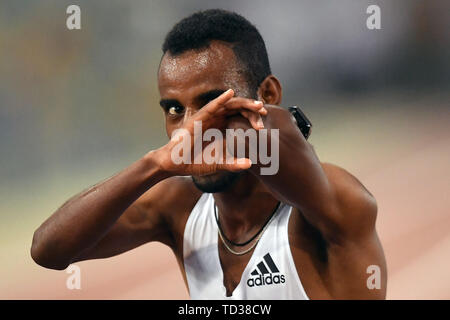 Telahun Haile Bekele aus Äthiopien feiert nach dem Gewinn der Männer 5000 m an der IAAF Diamond League Golden Gala Roma 06-06-2019 Stadio Olimpico, Me Stockfoto