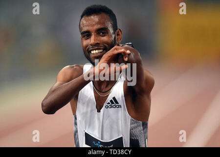 Telahun Haile Bekele aus Äthiopien feiert nach dem Gewinn der Männer 5000 m an der IAAF Diamond League Golden Gala Roma 06-06-2019 Stadio Olimpico, Me Stockfoto