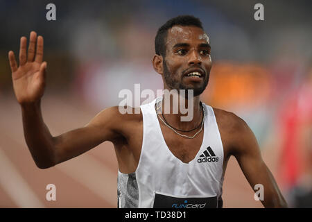 Telahun Haile Bekele aus Äthiopien feiert nach dem Gewinn der Männer 5000 m an der IAAF Diamond League Golden Gala Roma 06-06-2019 Stadio Olimpico, Me Stockfoto