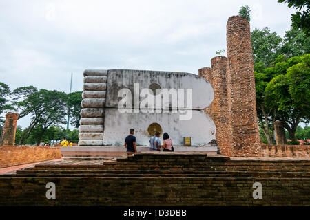 Großen Liegenden Buddha im Wat Khun Inthapramun Ang Thong Thailand, Jul 8, 2018 Stockfoto