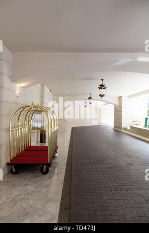 Im Außenbereich des Hotels Stockfoto