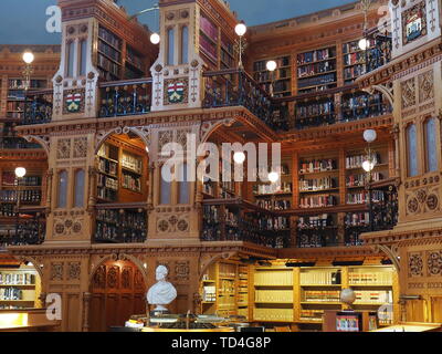 Die Bibliothek des Parlaments, eröffnet im Jahr 1876. Derzeit wird die Bibliothek, zusammen mit der beigefügten Center Block Parlament Gebäude, ist geschlossen und sich e Stockfoto