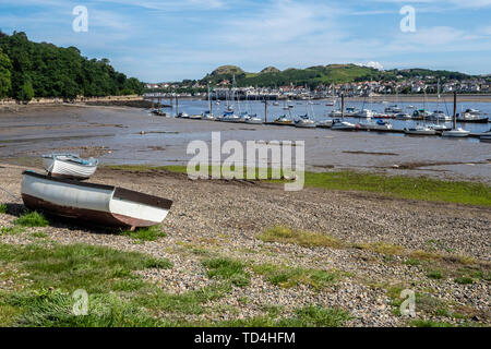 Colwyn Bay ist eine Stadt, der Gemeinschaft und der Badeort in Conwy County Borough an der Nordküste von Wales mit Blick auf die Irische See Stockfoto